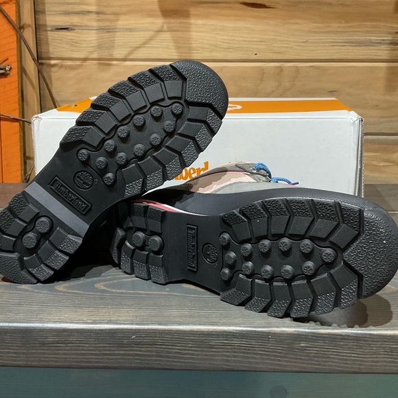 New in box women’s Timberland Euro Hiker boots size 6 - Picture 3 of 6